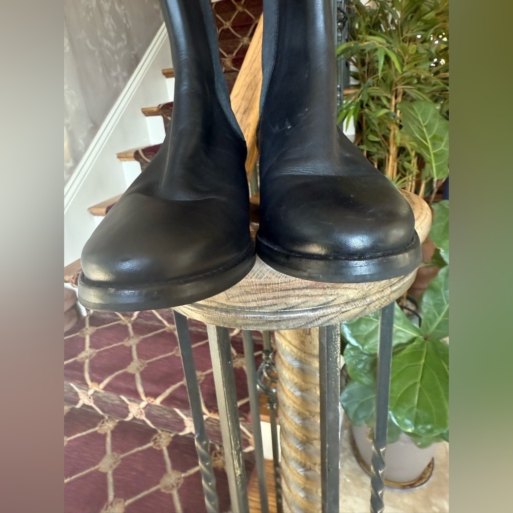 COLE HAAN ladies waterproof black booty size 8 very good condition - Picture 8 of 13
